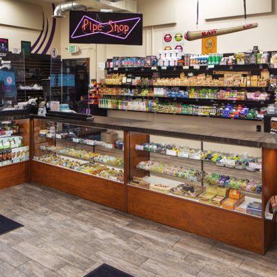 Oasis Cannabis Superstore 44th Pipe Shop